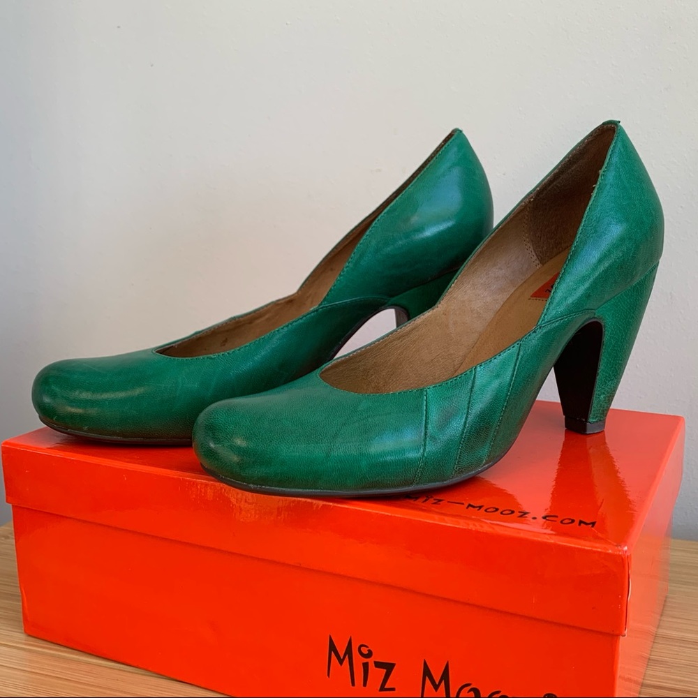 Miz Mooz Sunset Heel in Bold Green Leather 8.5